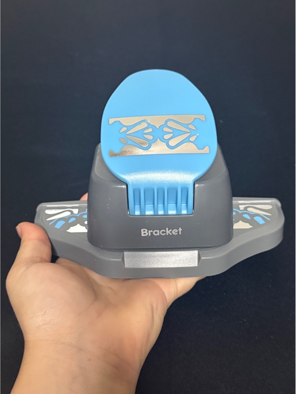 Bracket Decorative Paper Punch Cutter